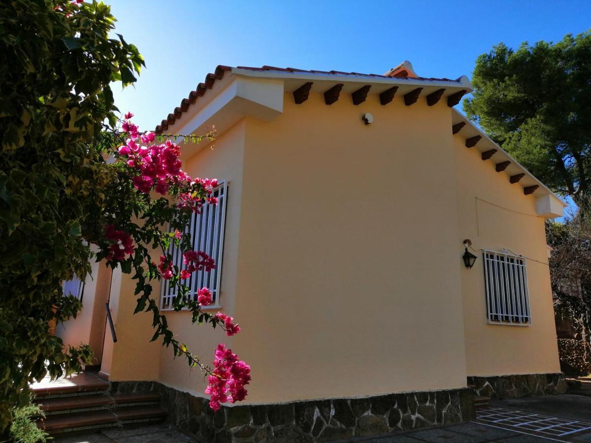 Chalet Montprats, Serra Exterior foto